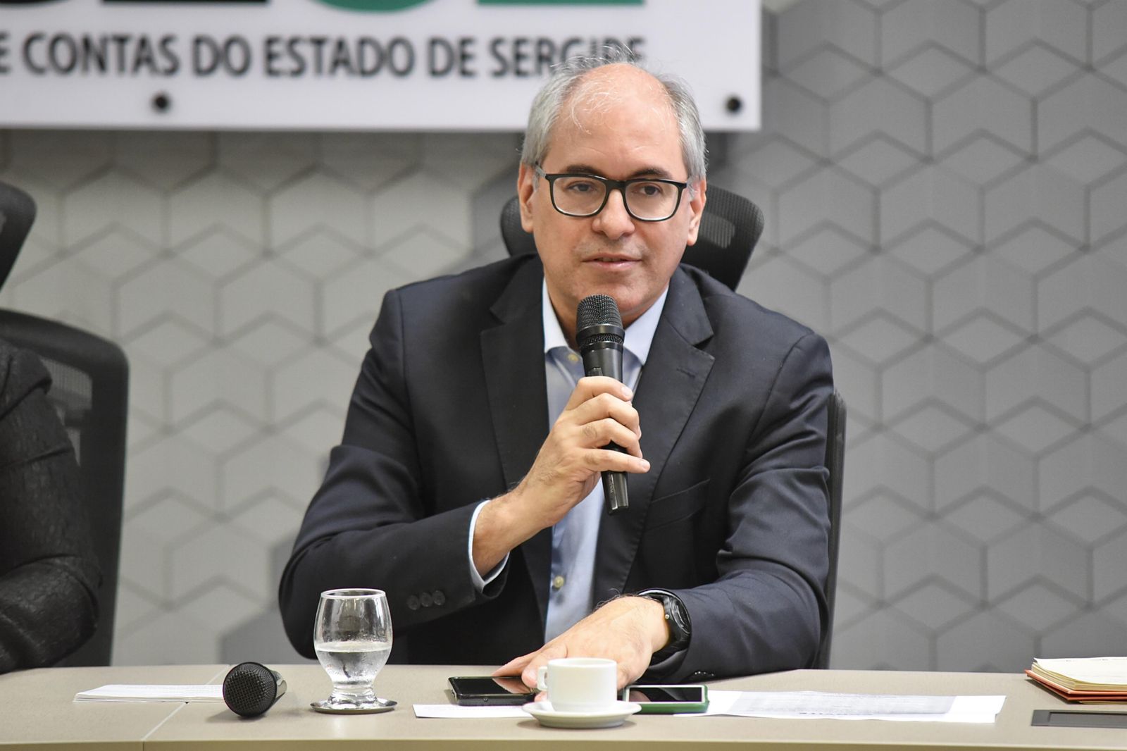 JOÃO REUNIÃO PACTO EDUCAÇÃO 3.jpg